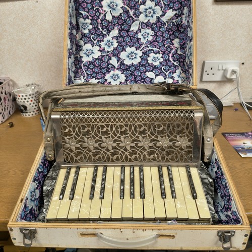 Paolo antonio accordion with - accordion,