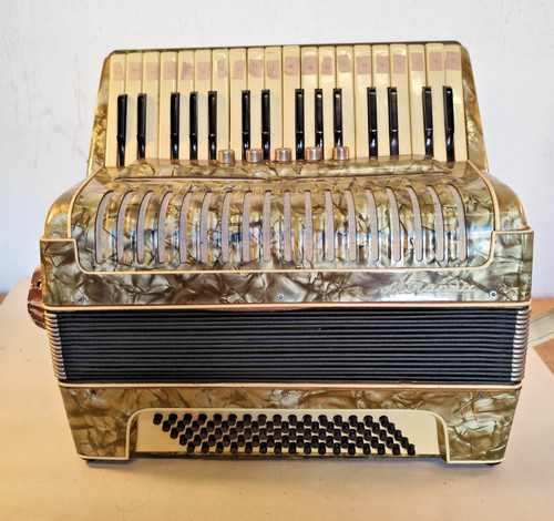 Miranda accordion bass - 80,