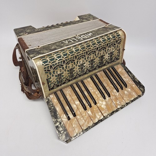 Vintage midella piano style - vintage,