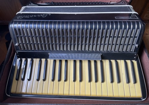Scandalli symphony accordion - scandalli,
