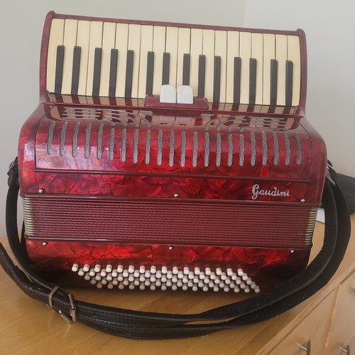 Gaudini italian bass - 80,